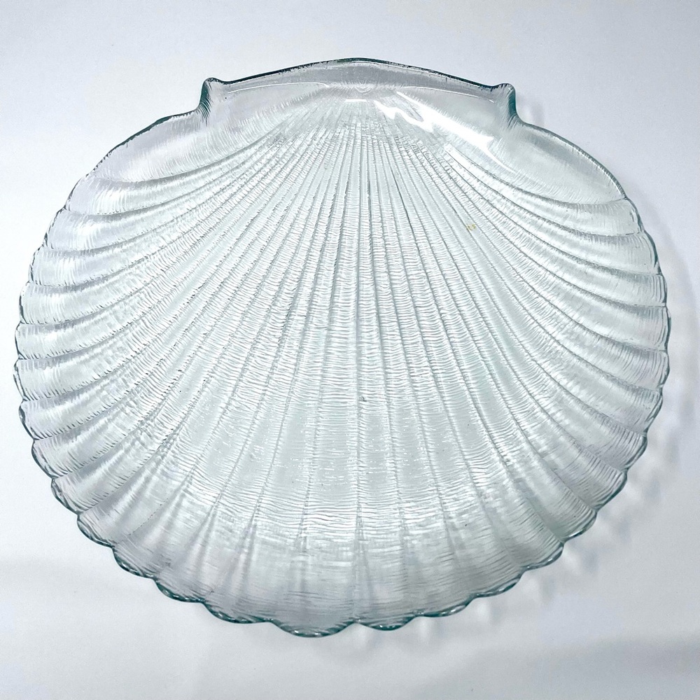 Arcoroc Coquillage France Clear Sea Shell Platter Textured 13” Beachy VTG